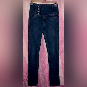 Vintage y2k Paris blues high waisted skinnies   A STAPLE!!!